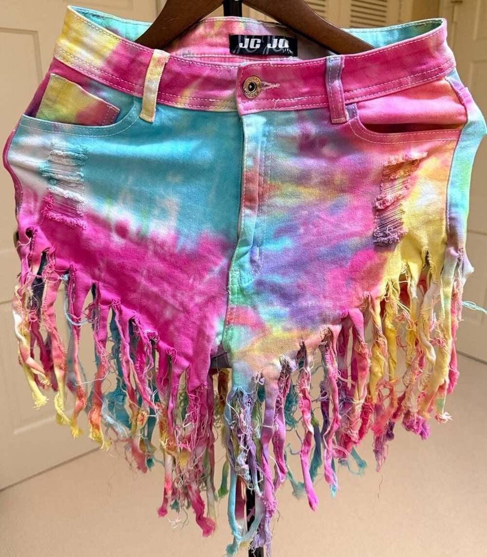 JC & JQ Tie-Dye Distressed Fringe Denim Shorts GS2309-HOT Size L